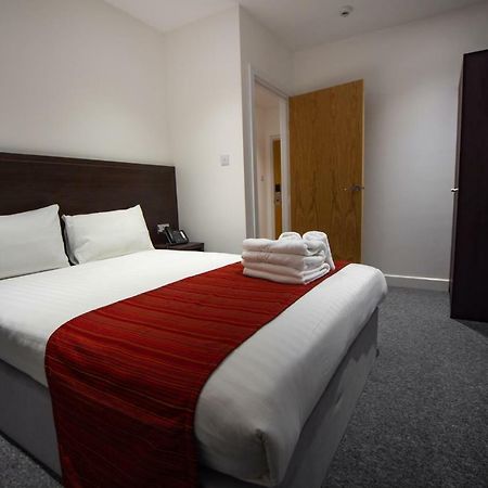 הית'רו Somerville Apartments London Heathrow מראה חיצוני תמונה