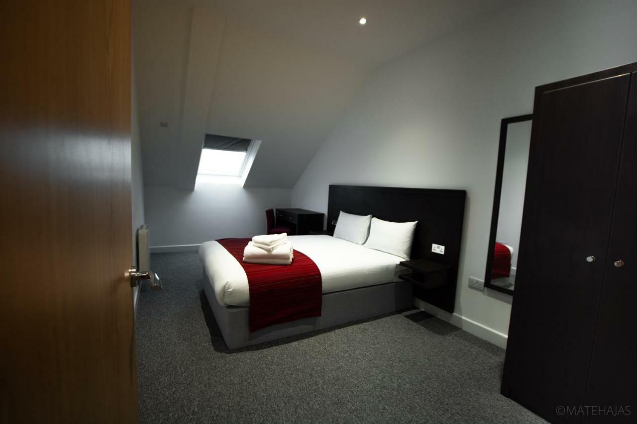 הית'רו Somerville Apartments London Heathrow מראה חיצוני תמונה