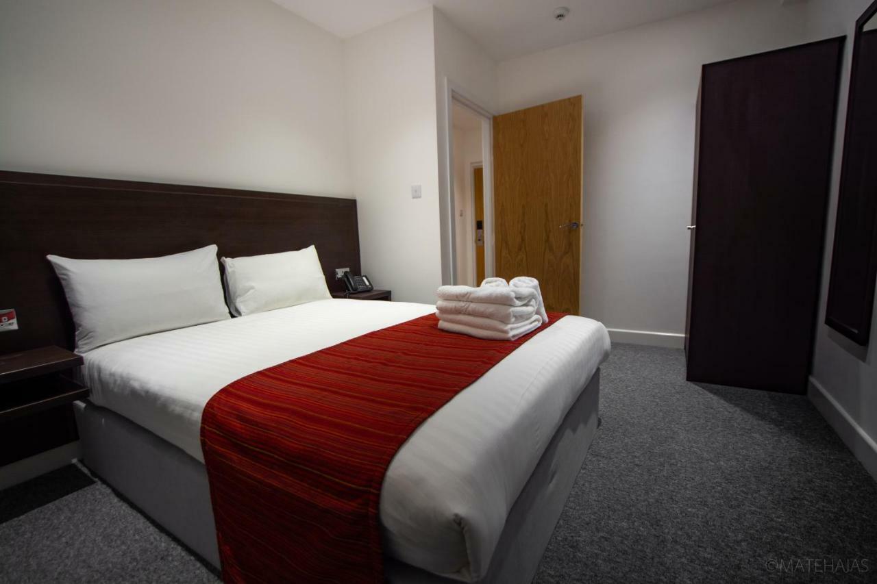 הית'רו Somerville Apartments London Heathrow מראה חיצוני תמונה